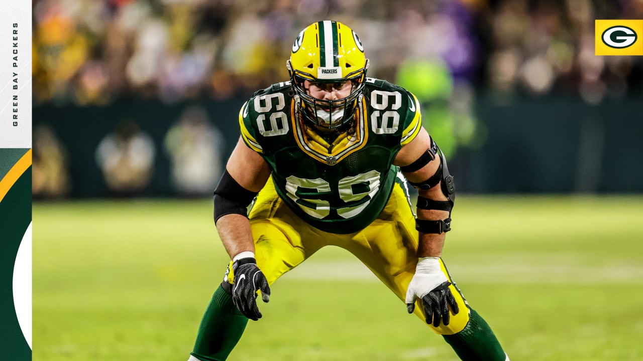 Packers release T David Bakhtiari