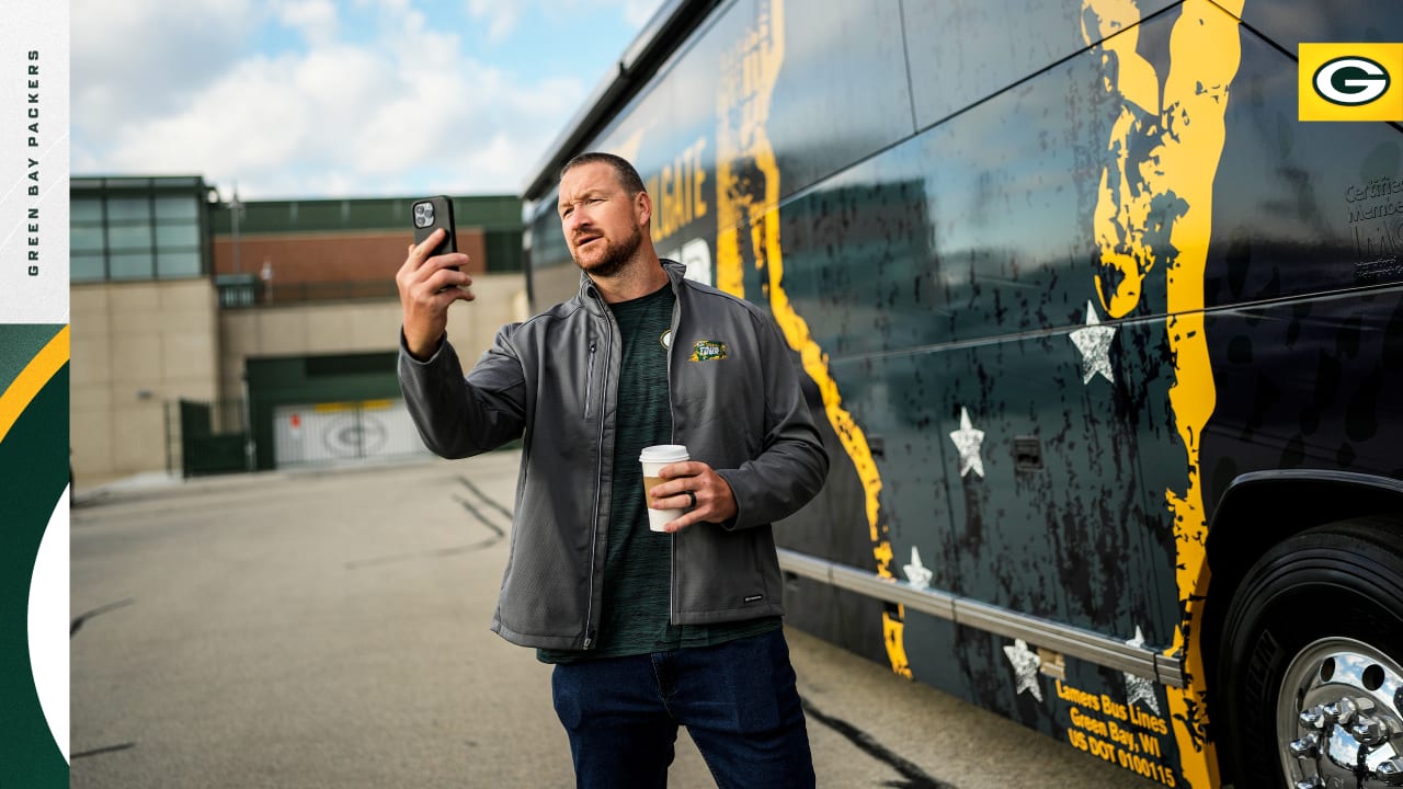 Tailgate Tour aims to 'put smiles' on faces of Packers fans