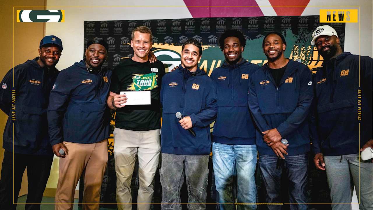 Packers Tailgate Tour blog: What's more Wisconsin than brats and tractors? 