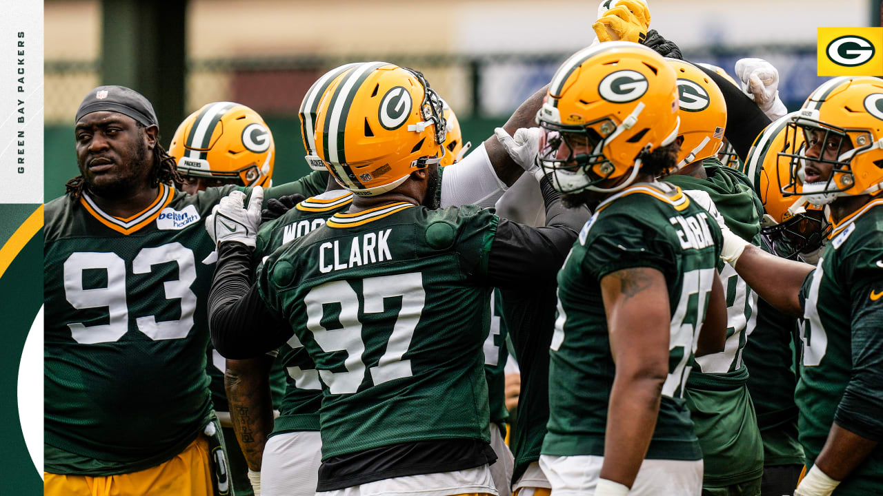 Kenny Clark and Co. ready to attack the trenches - Vimarsana News