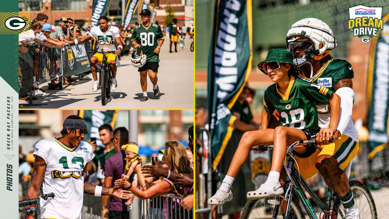 photos-packers-continue-bike-tradition-for-sunday-s-training-camp-practice