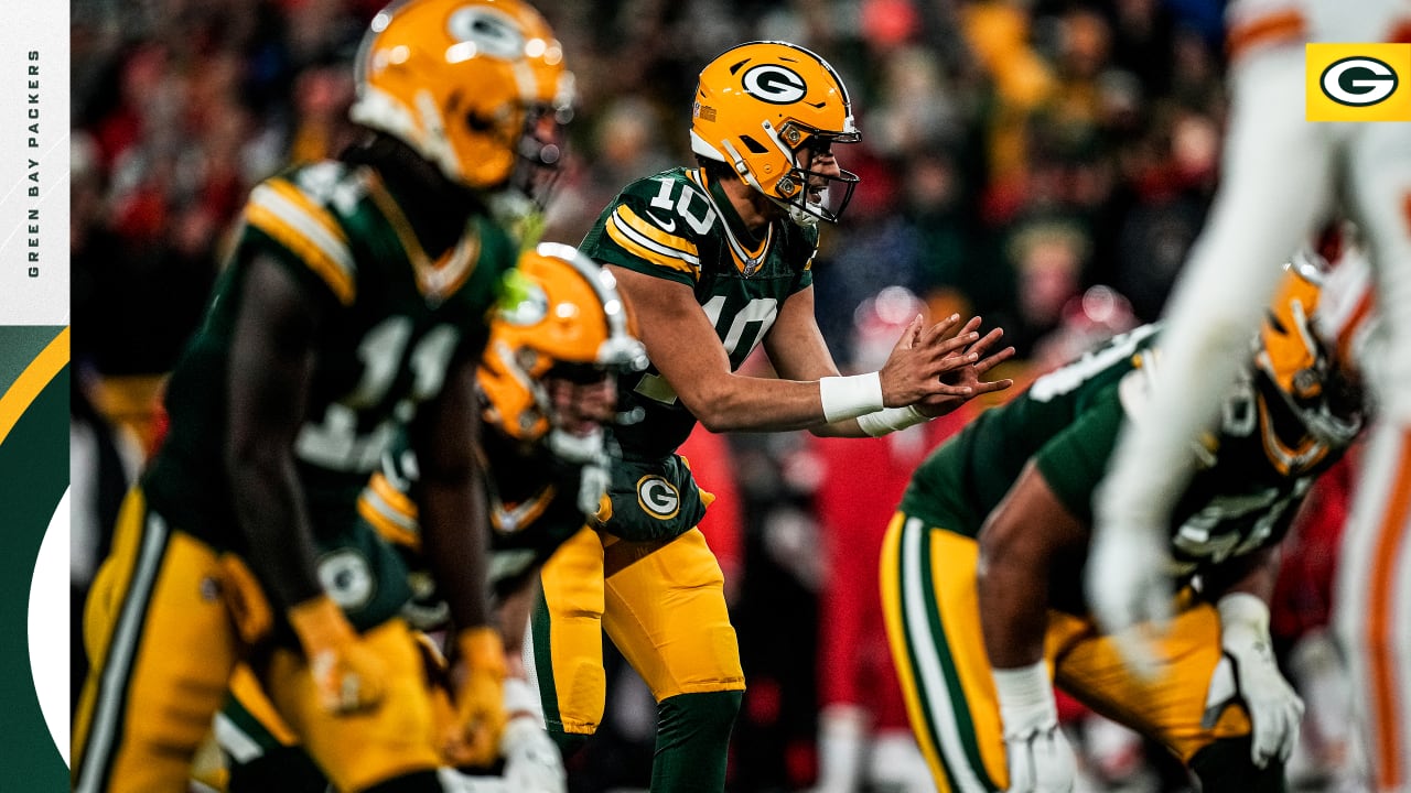 Spreading ball around, early and often, pays dividends for Packers