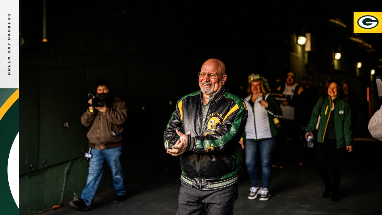 Dan Bogenschuetz's passion for Packers has forged lifelong friendships - Vimarsana News