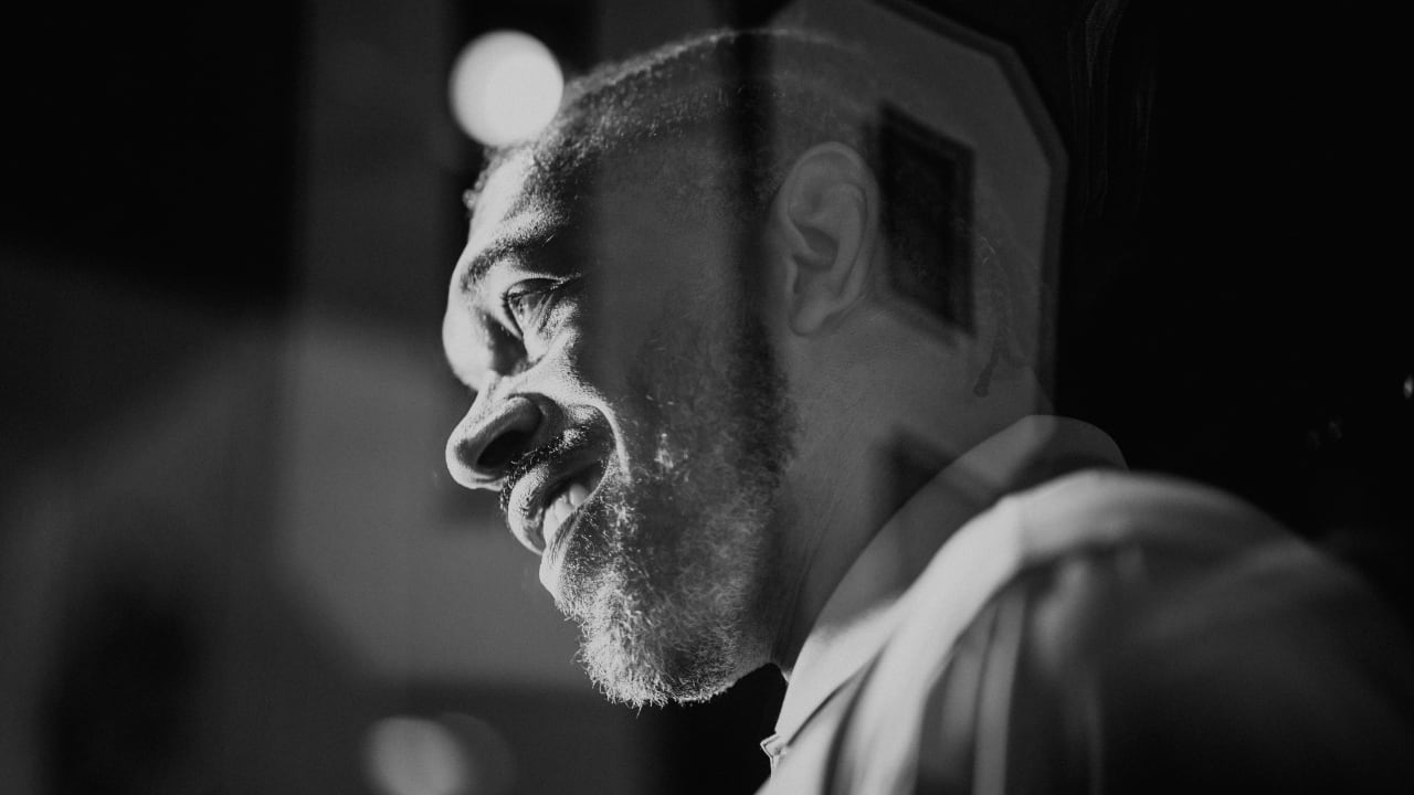 Julius Peppers' hidden talent — writing Julius Peppers' hidden talent — writing