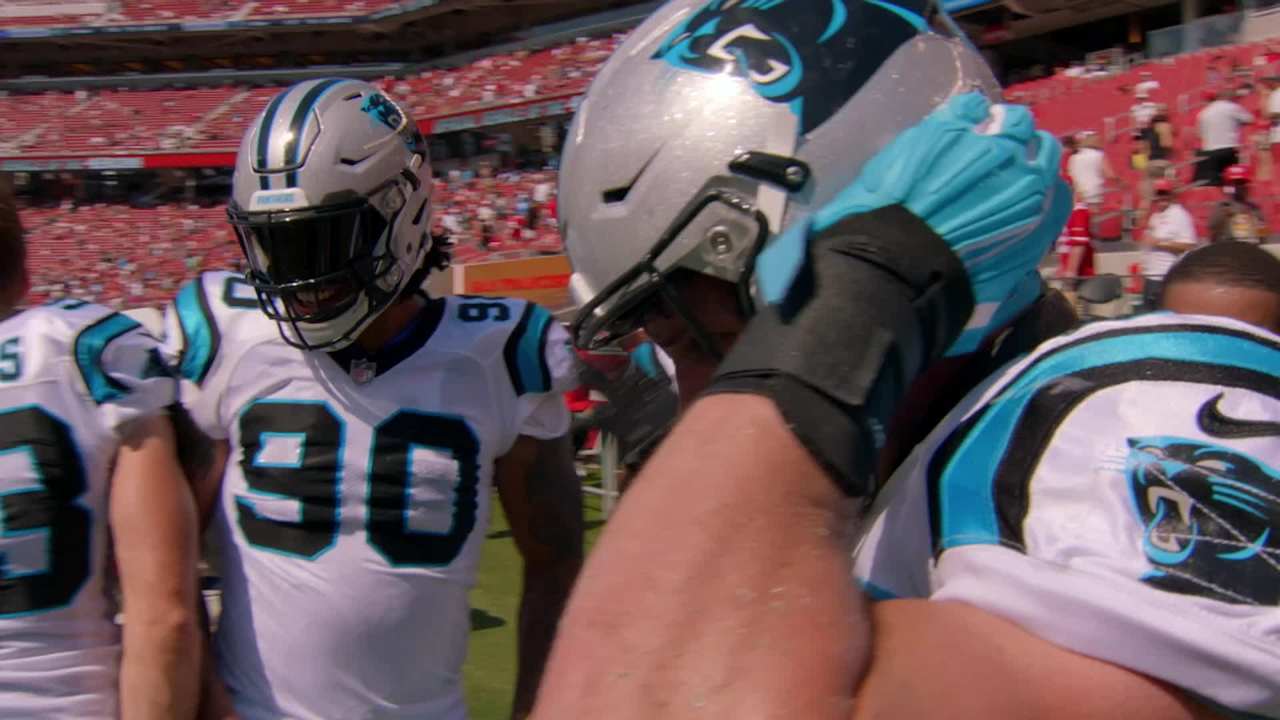 Luke Kuechly gets 'The Knock' from Julius Peppers to announce his Pro Football Hall of Fame status