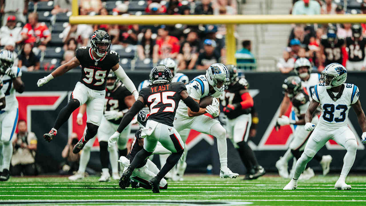 Play of the Day Brycen Tremayne continues to get downfield