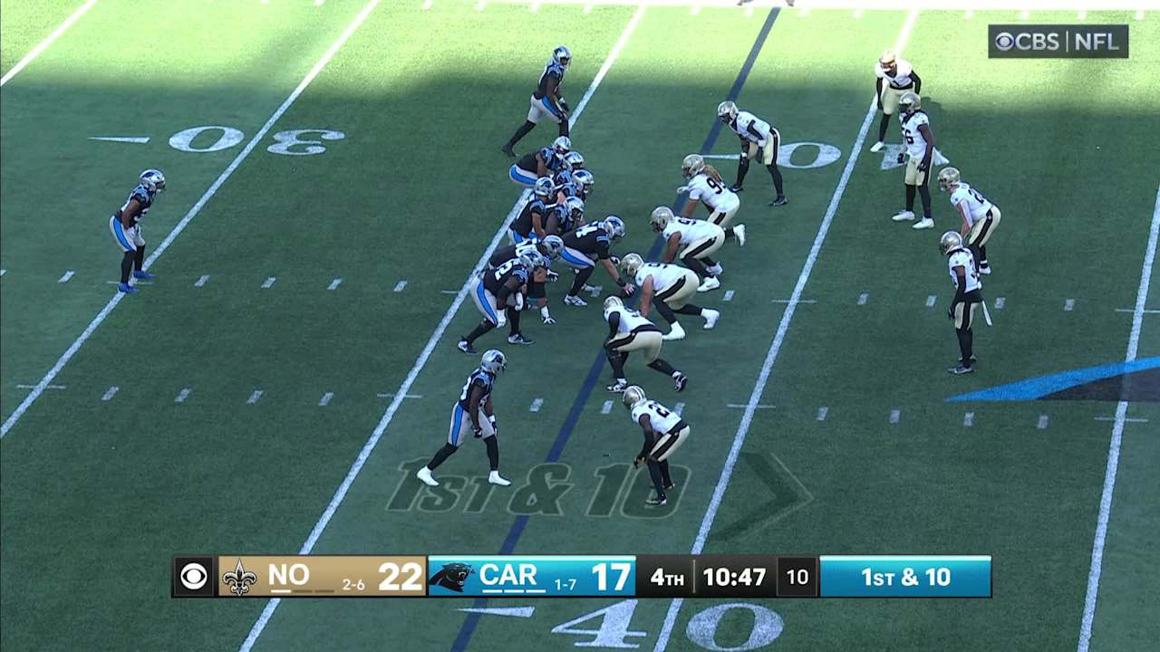 Chuba Hubbard shows off power on strong 12yard run up middle