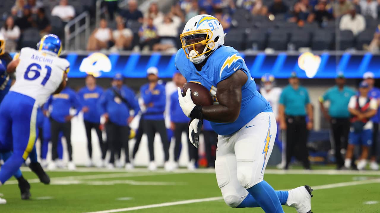 Panthers trade for Chargers defensive tackle TeRah Edwards