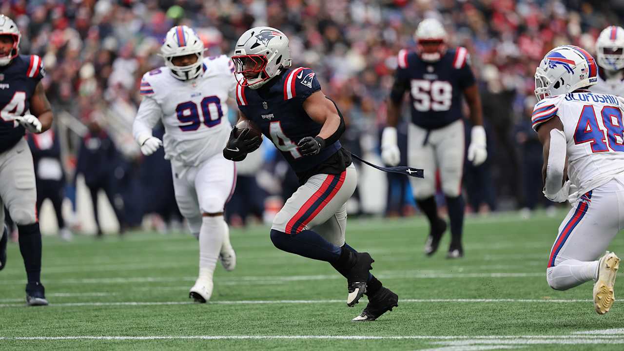 Antonio Gibson Refuses To Go Down On 11-yard Catch And Run