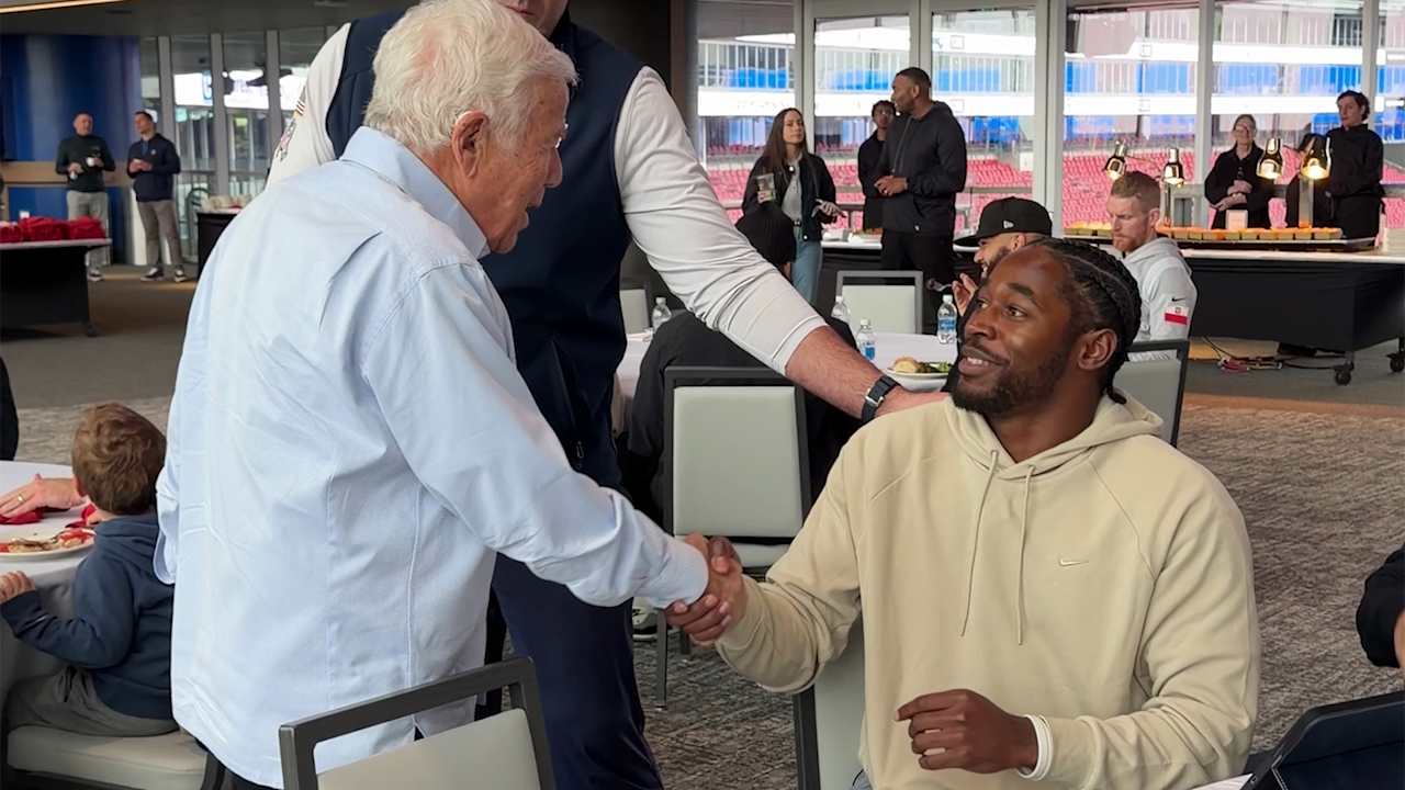 Wide Receiver Romeo Doubs Spends His First Day as a Patriot