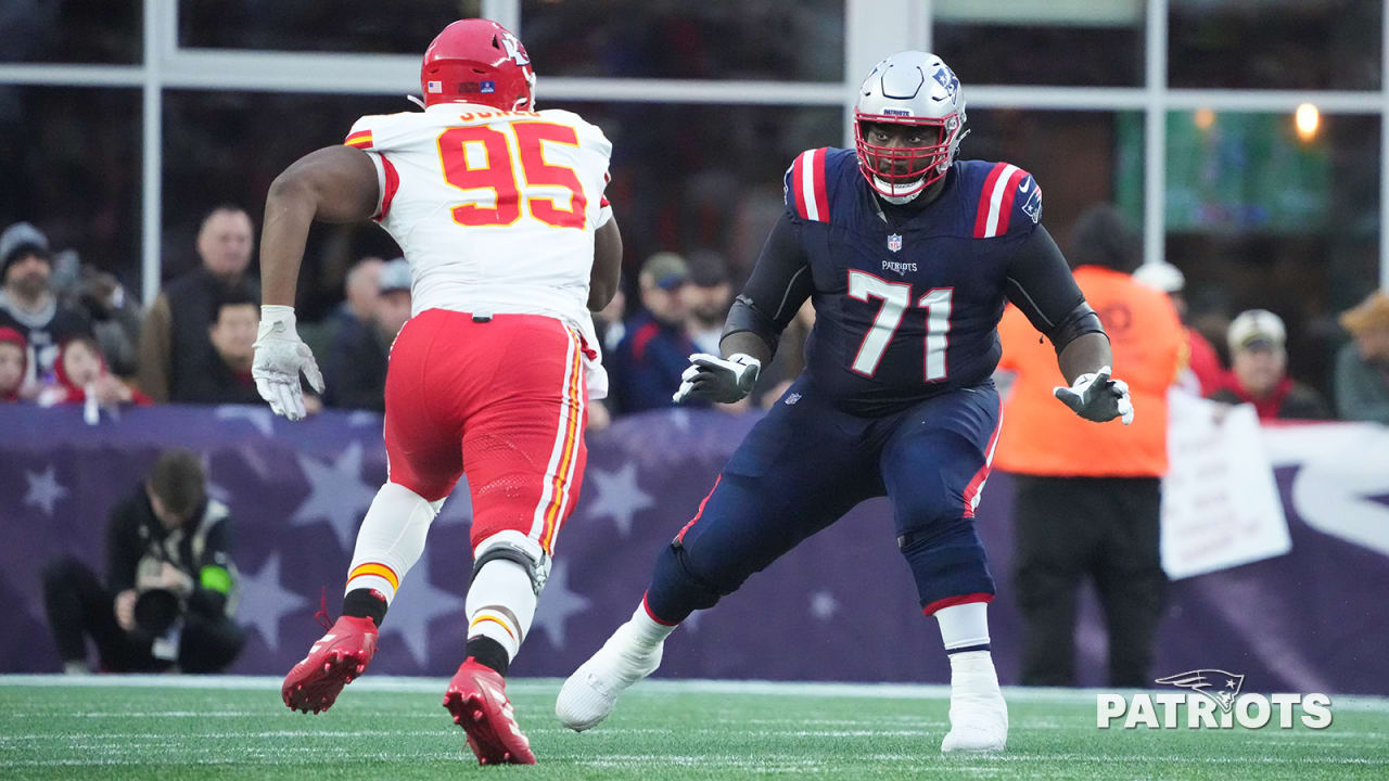 Report: Michael Onwenu Sticking with Patriots - Vimarsana News