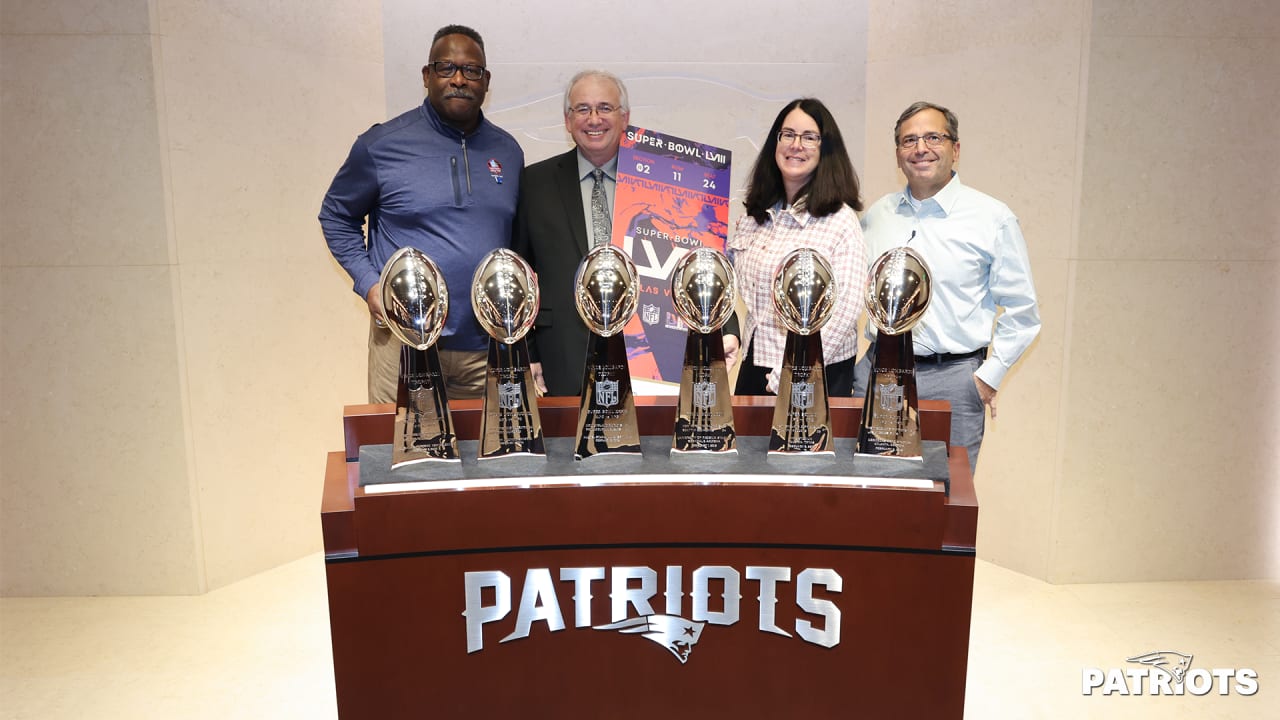 Jonathan Jones, Patriots Foundation surprise four deserving community volunteers with trip to Super Bowl LVIII - Vimarsana News
