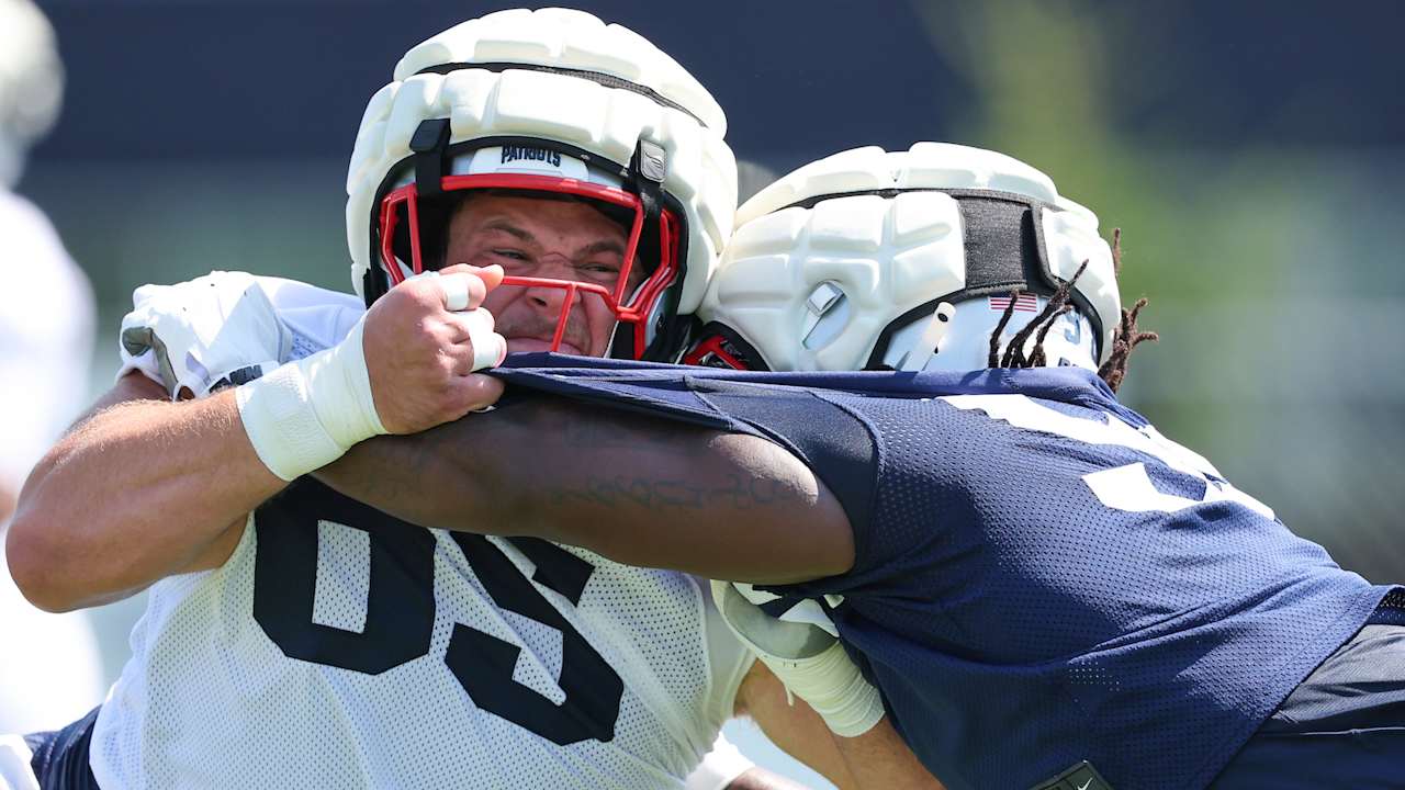 Patriots Training Camp Notebook: Bradbury Returns to Minnesota, Baker's Special Teams Impact, and Rookie Woodson's Growth