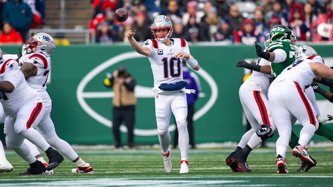 Drake Maye Orchestrates Six Touchdown Drives vs. Jets | Sights and ...