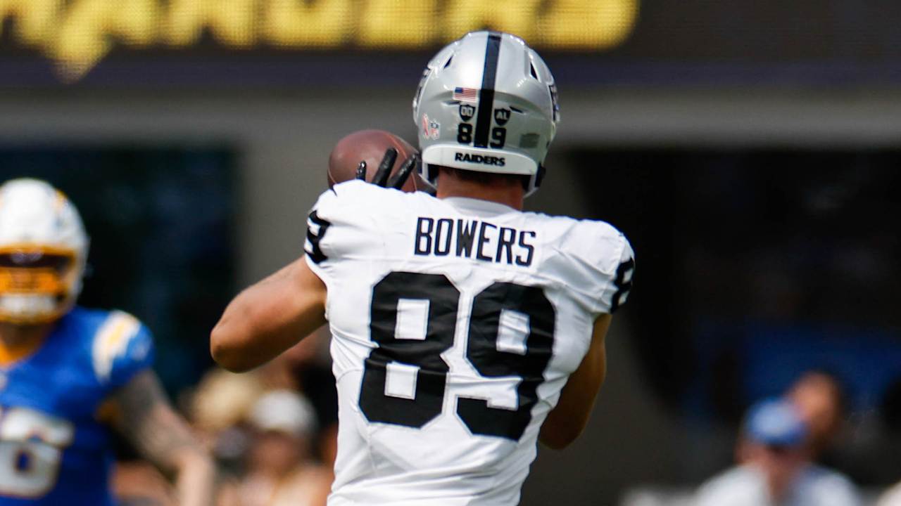 Raiders 2024 Week 1 Highlights vs. Chargers Rookie Brock Bowers