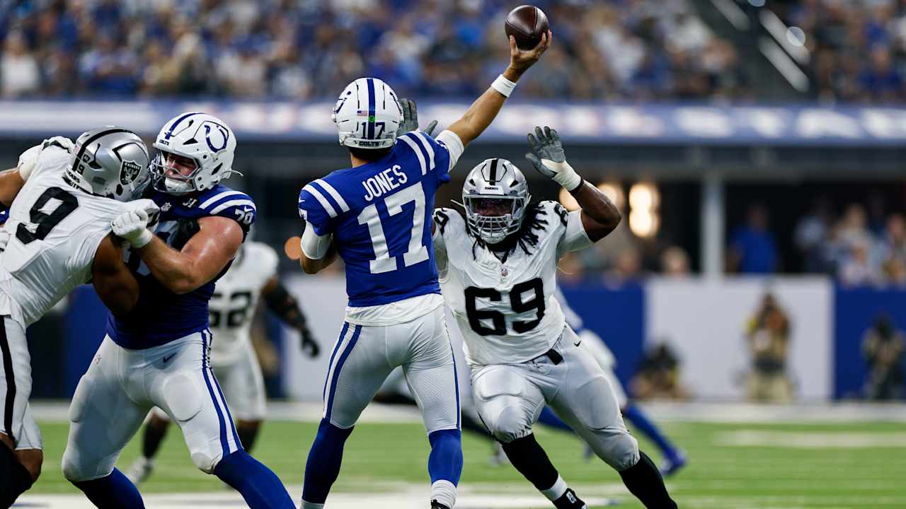 Raiders unravel in blowout loss to Colts