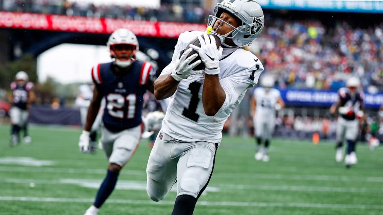 Raiders 2025 Week 1 Highlights vs. New England Patriots | Tre Tucker  touchdown from Geno Smith