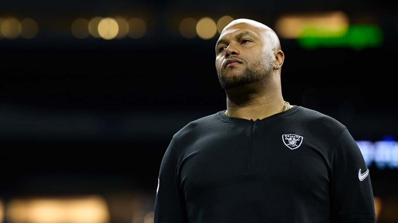 Antonio Pierce Reflects on Interim Tenure as Raiders' Head Coach