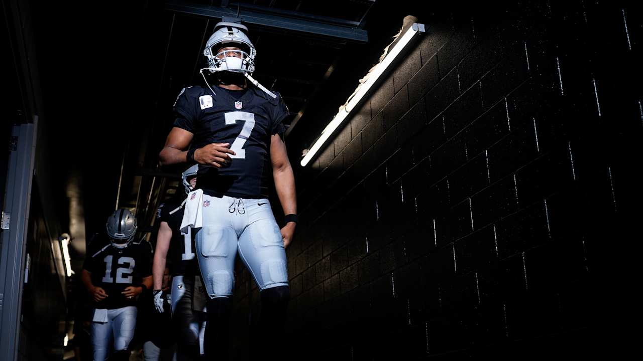 Live Game Updates: Raiders vs Giants Week 17