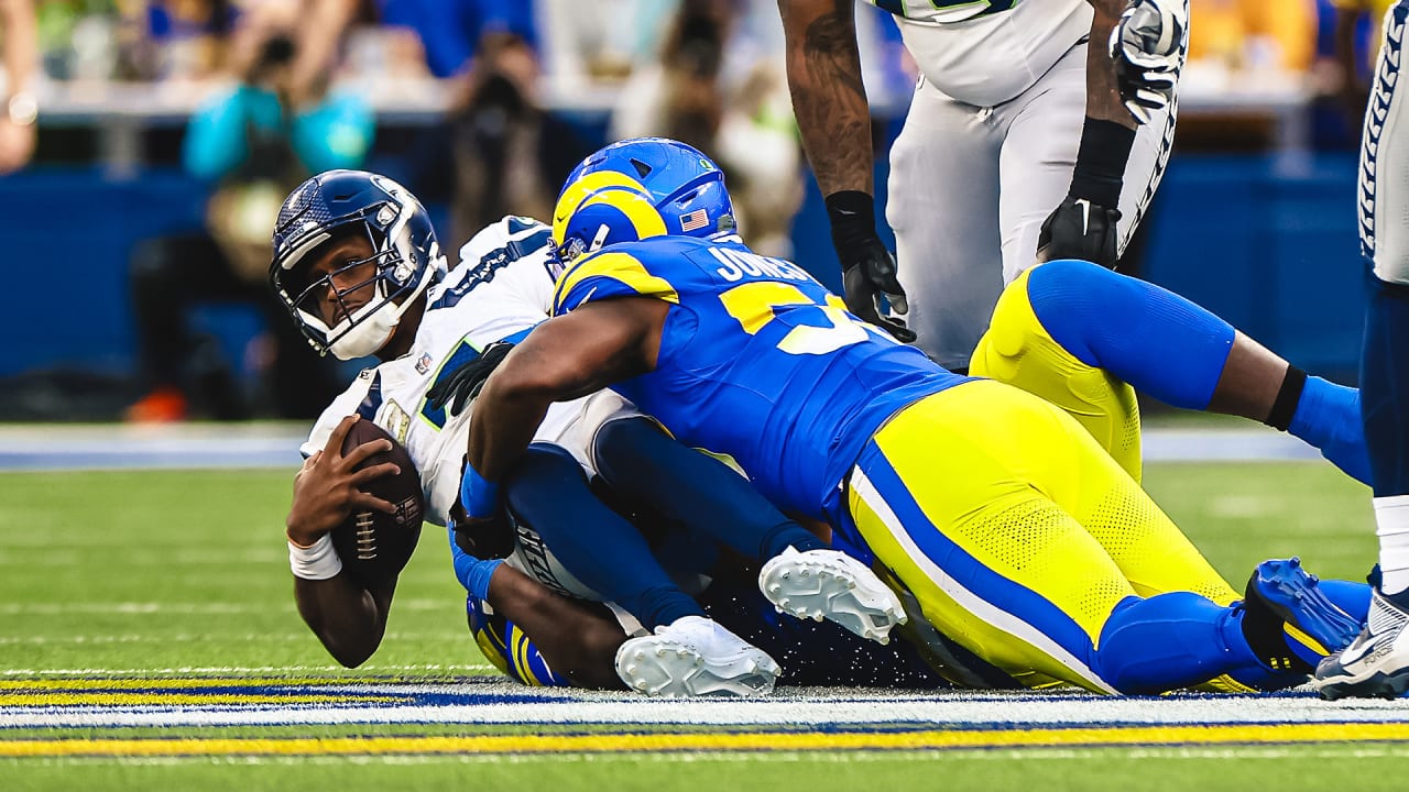 Los Angeles Rams Linebacker Ernest Jones & Nose Tackle Bobby Brown ...