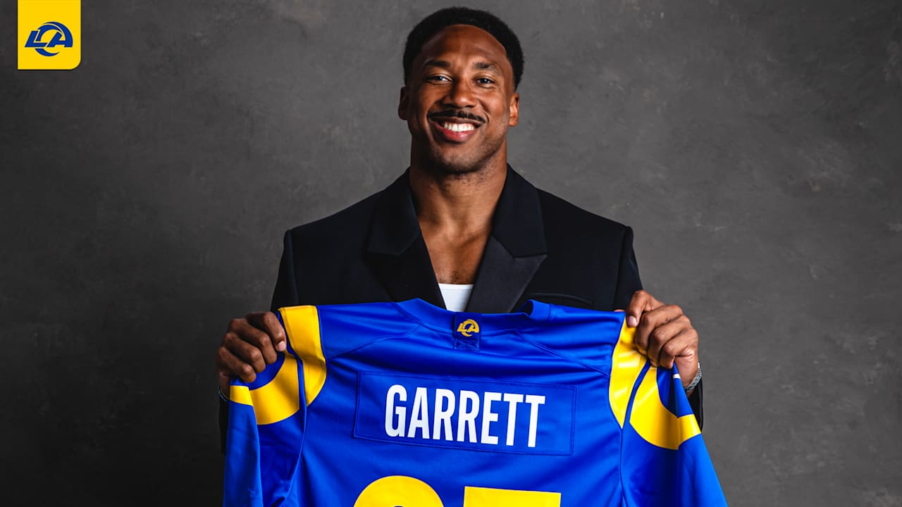 BEST PHOTOS: Myles Garrett's first 24 hours with the Los Angeles Rams