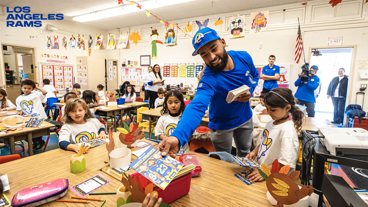 COMMUNITY PHOTOS Touchdown Woodland Hills Rams celebrate move to