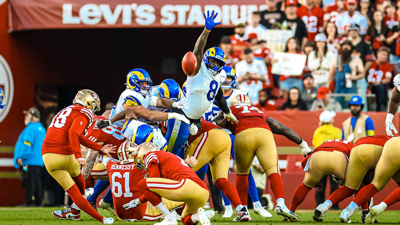 Jared Verse blocks extra point - Los Angeles Rams Highlights - Week 10 vs.  San Francisco 49ers at Levi's Stadium