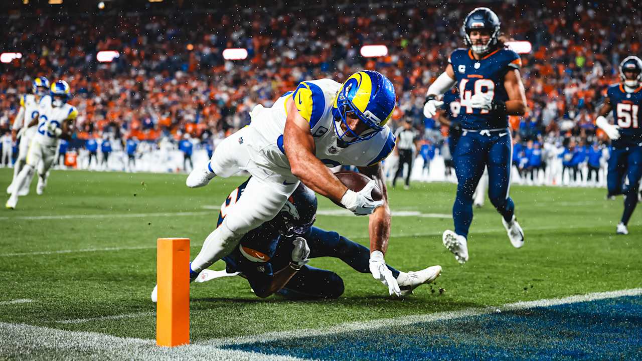 Tight end Tyler Higbee catches a 5-yard pass from quarterback Matthew ...