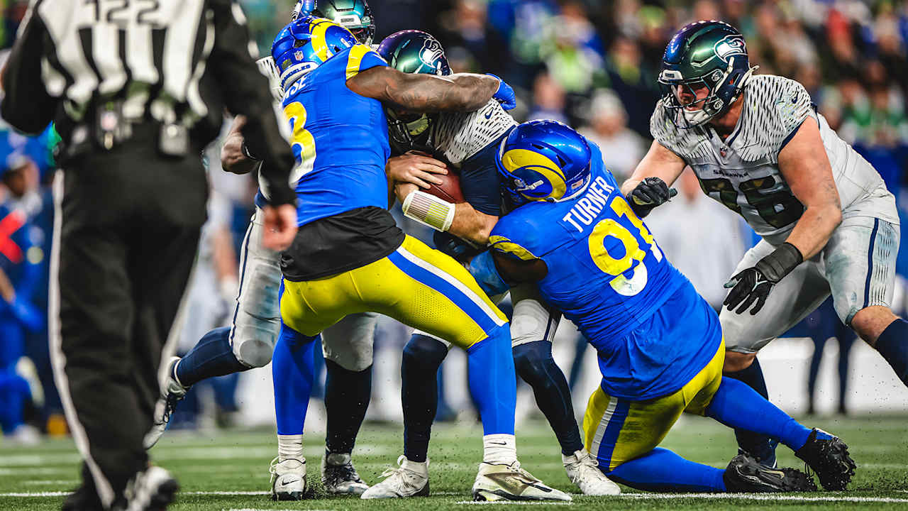 Jared Verse & Kobie Turner sack Sam Darnold - Los Angeles Rams Highlights -  Week 16 vs. Seattle Seahawks at Lumen Field