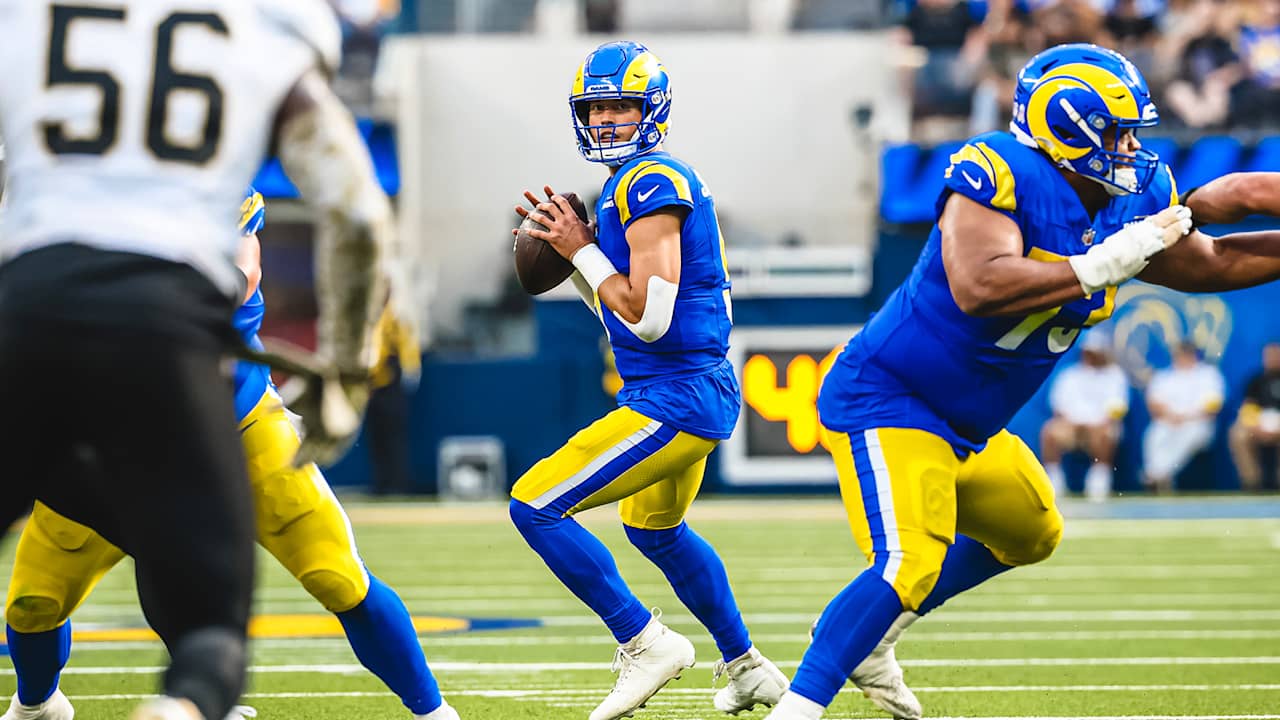 Image for HIGHLIGHTS: Rams QB Matthew Stafford's 28-yard strike to WR Davante Adams gets Rams into Saints territory