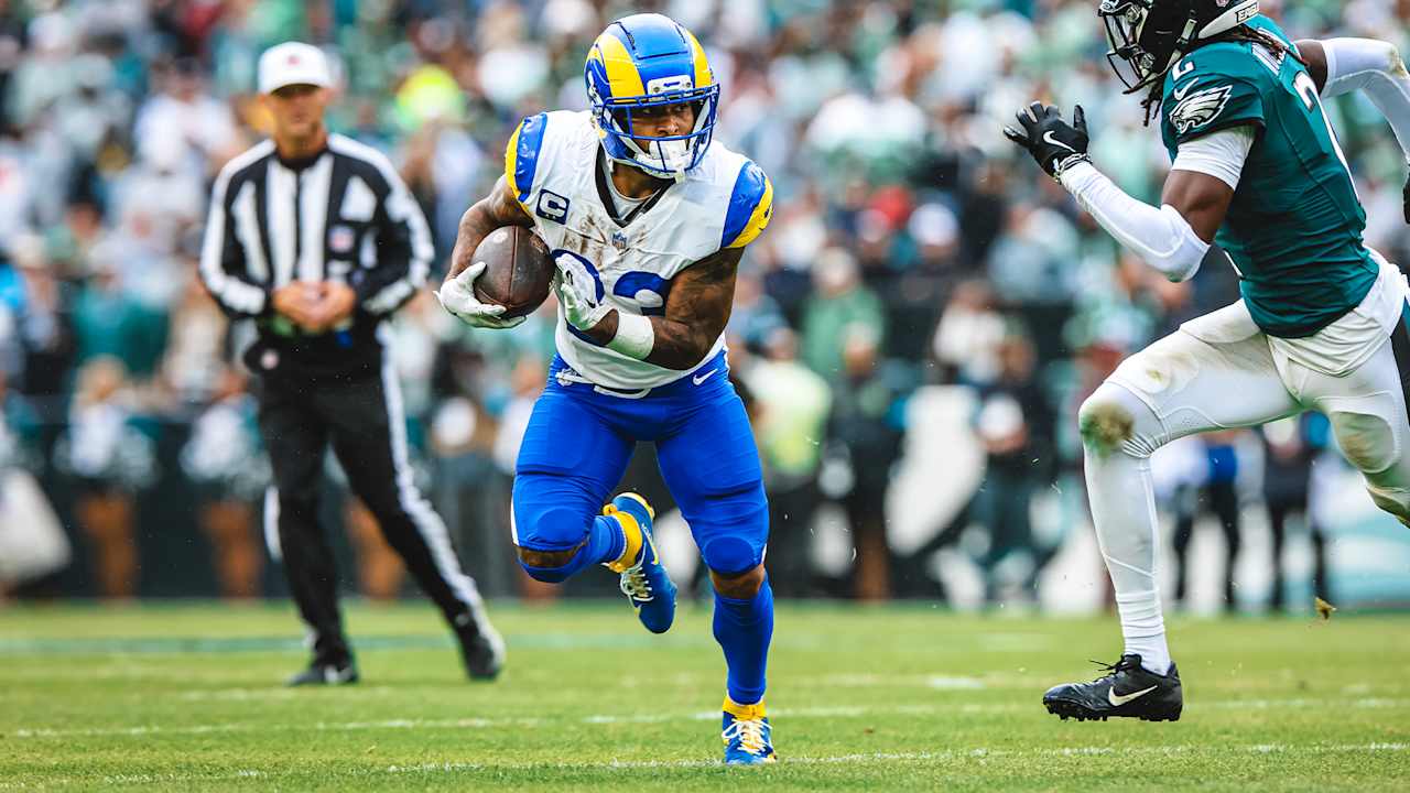 Running back Kyren Williams rushes for 23 yards - Los Angeles Rams ...
