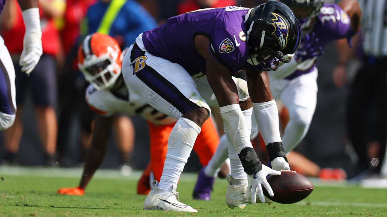 ‘Mature’ Ravens Close Out Browns Behind Strong Defense