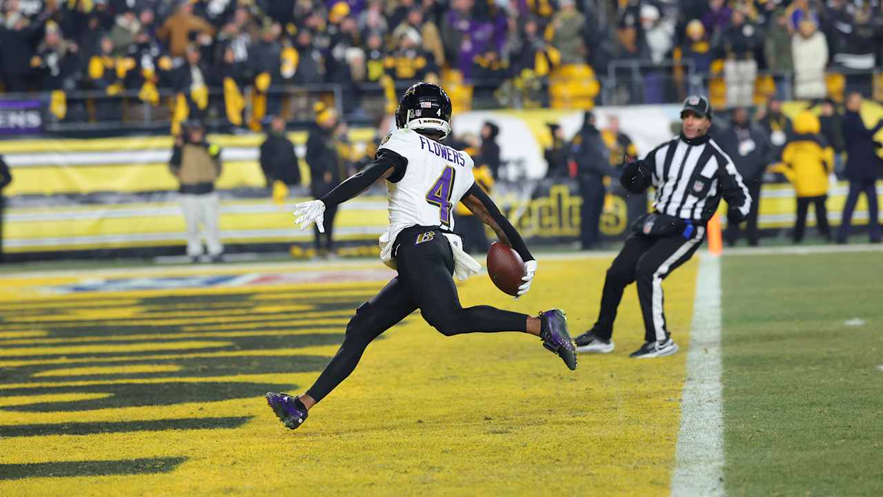Lamar Jackson Finds Wide-Open Zay Flowers for 64-yard Score | Game