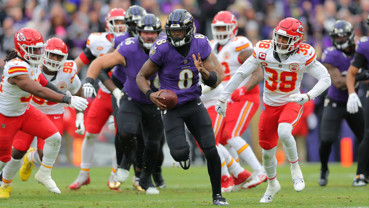 Lamar Jackson Breaks Loose on 4th-Down Run | Ravens-Chiefs Highlights ...