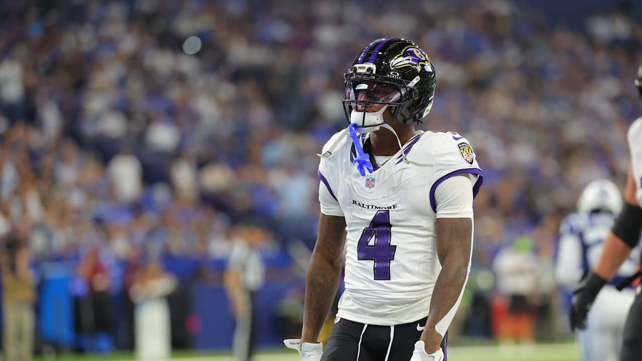 Zay Flowers Explodes in Opener But Leaves With Hamstring Injury