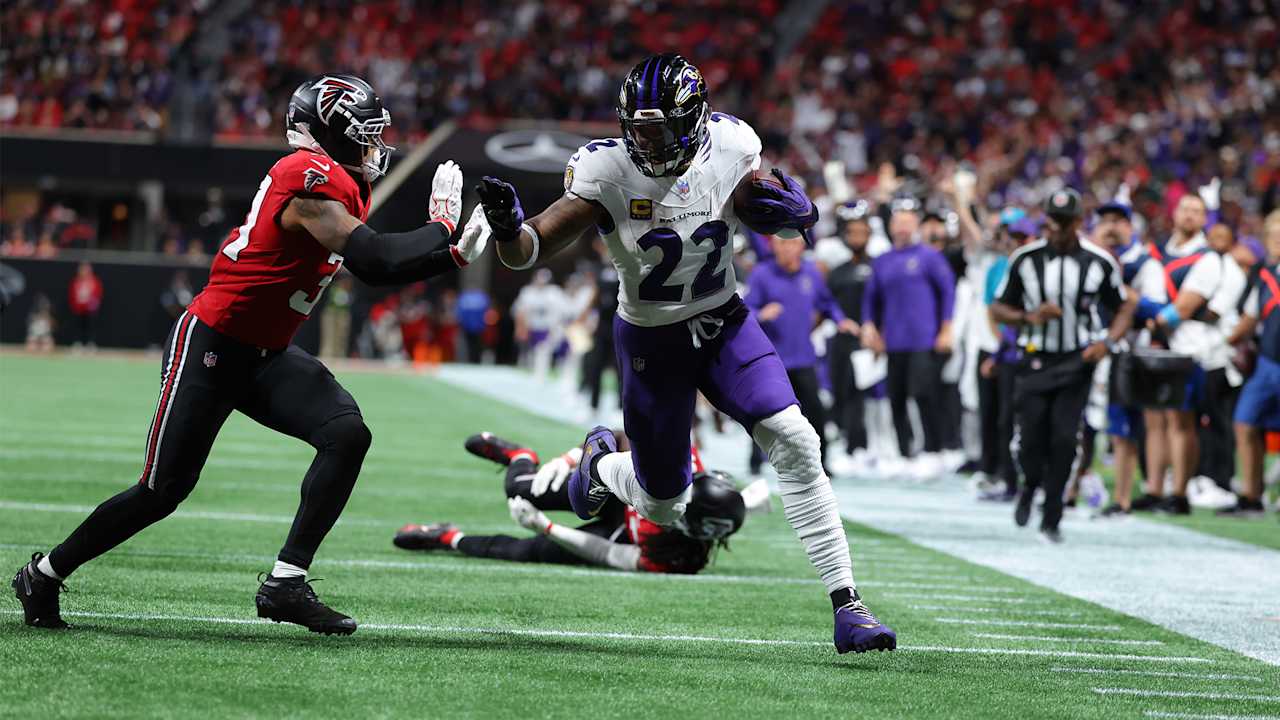 Derrick Henry Stiff-Arms His Way to Receiving Touchdown | Ravens Week 5 ...