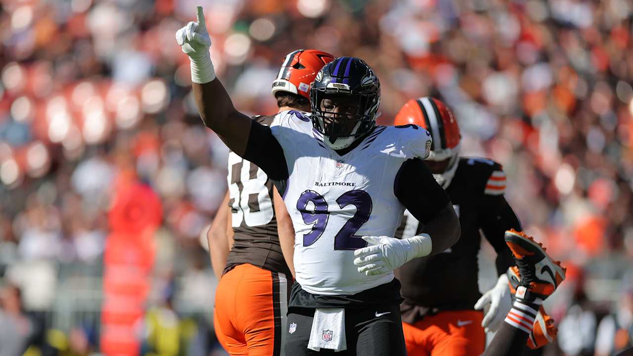 Nnamdi Madubuike, Tavius Robinson Split Sack | Ravens Week 6 Highlights