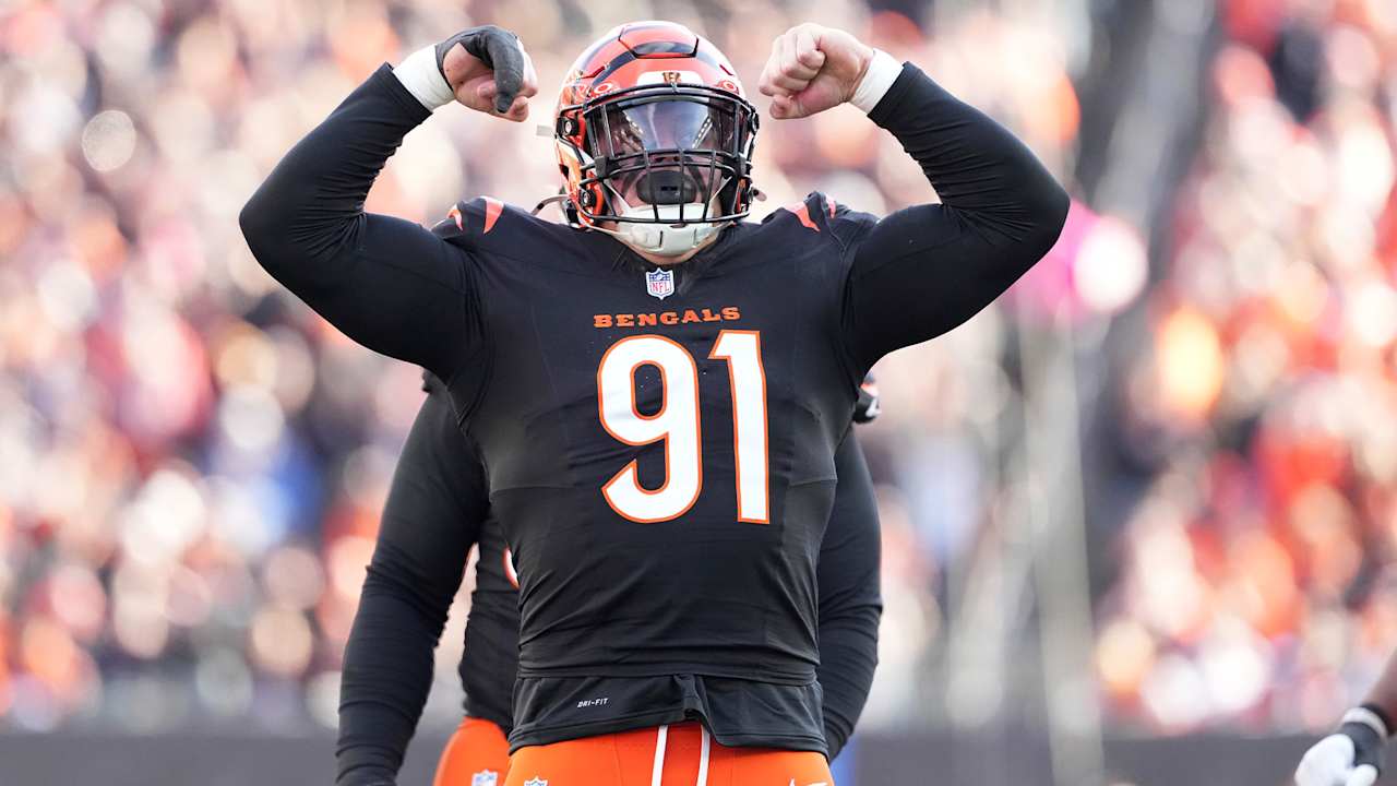 NFL World, Ja'Marr Chase React to Trey Hendrickson's Reported Deal