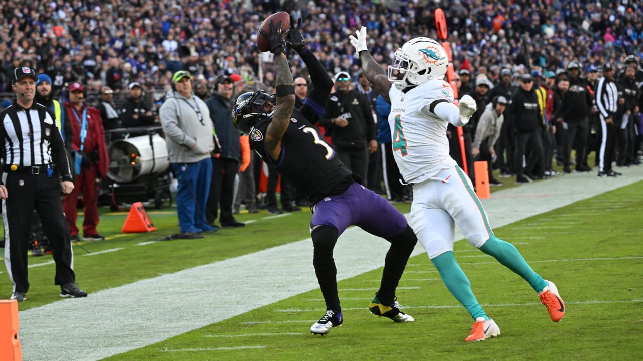 Odell Beckham Jr. Makes RIDICULOUS Deep Sideline Catch