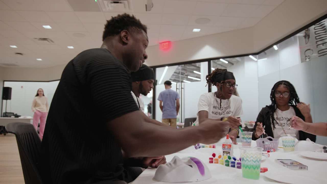 Ravens, CareFirst Team Up on Huddle up for Health Initiative