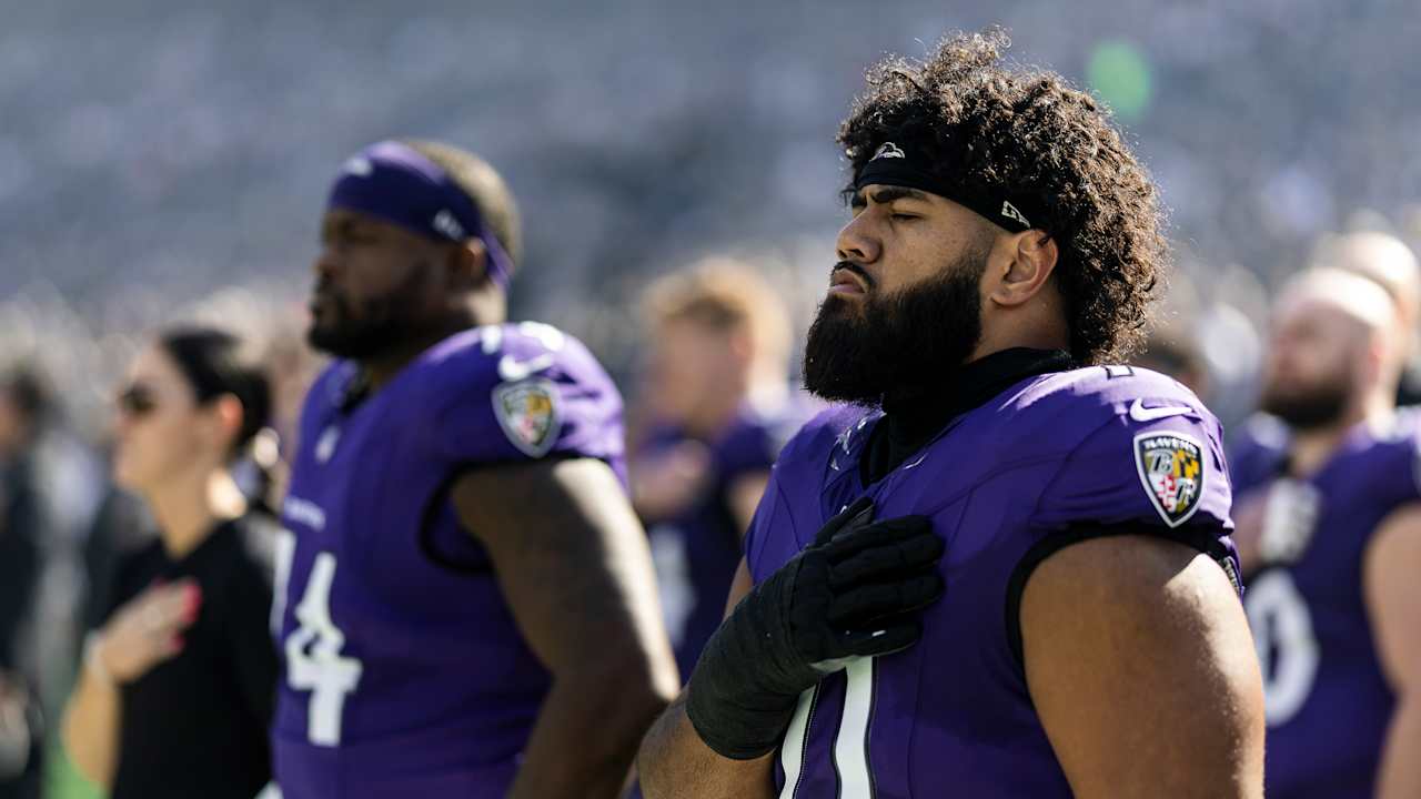 Reports: Vega Ioane Has Short-Term Knee Sprain
