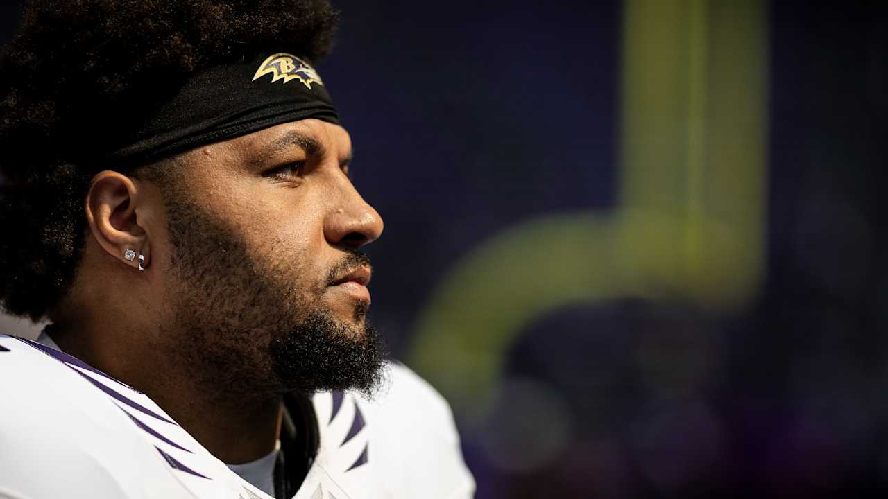 Jovaughn Gwyn ‘Feels Like the Work Is Paying Off’ Ahead of First NFL Start