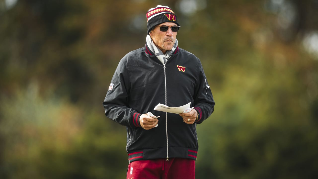 Washinnton Redskins offers Windbreaker with Sweatpants