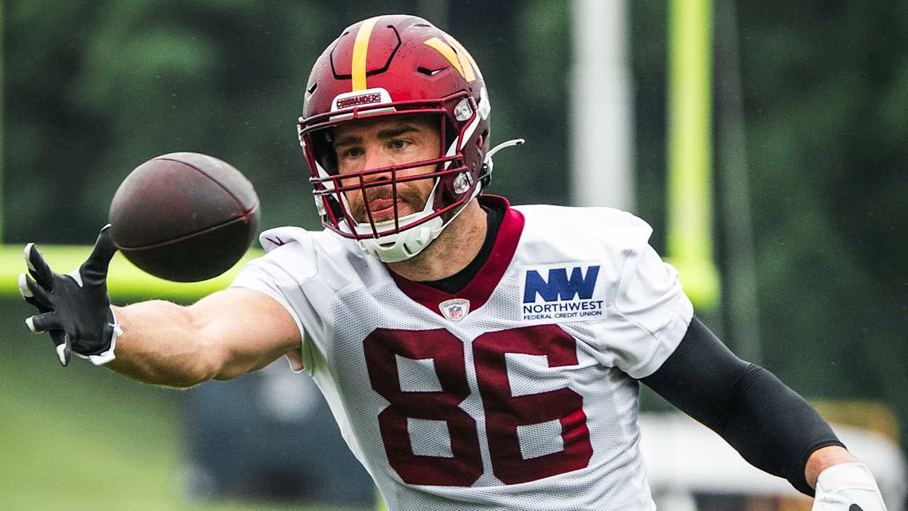 Zach Ertz wants to mentor guide Commanders young TEs