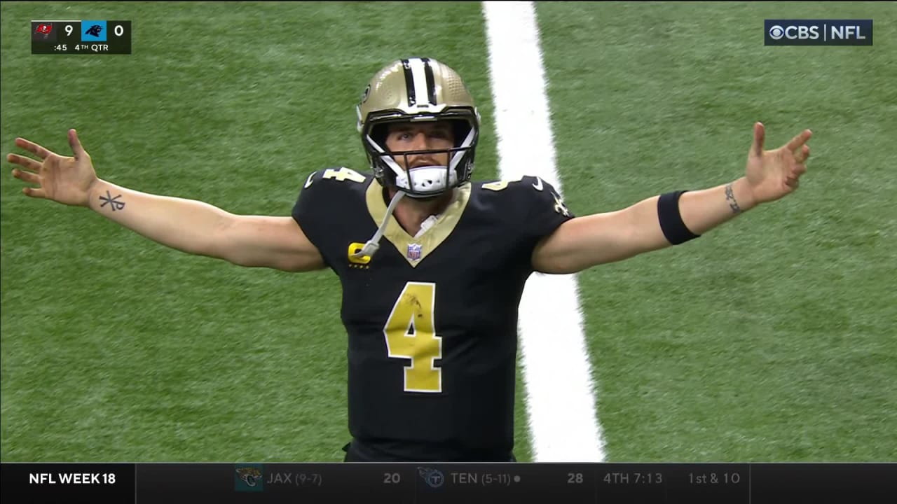 New Orleans Saints Quarterback Derek Carr Finishes Regular Season With ...