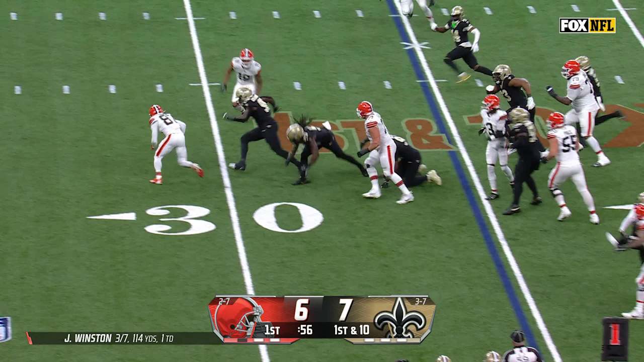 Saints Defense Swarms Kadarius Toney On First Carry As A Brown