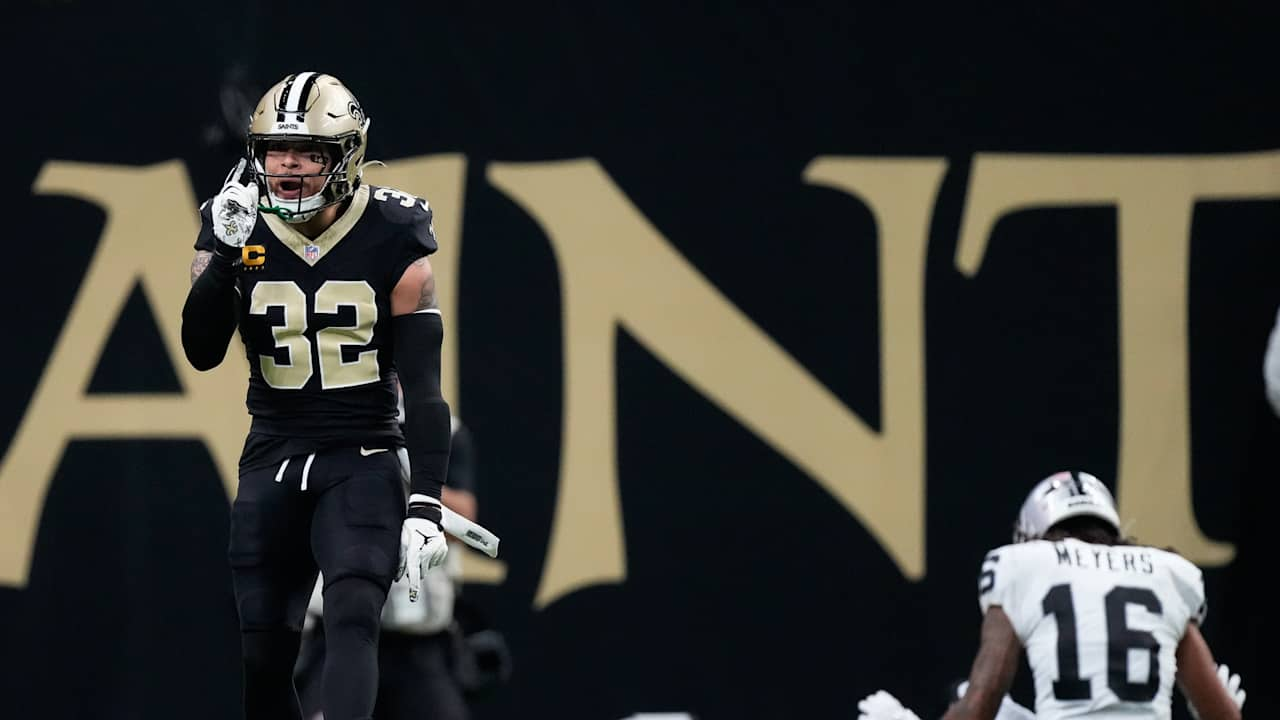 New Orleans Saints bond together, prepare for season finale to cap adversity-filled year