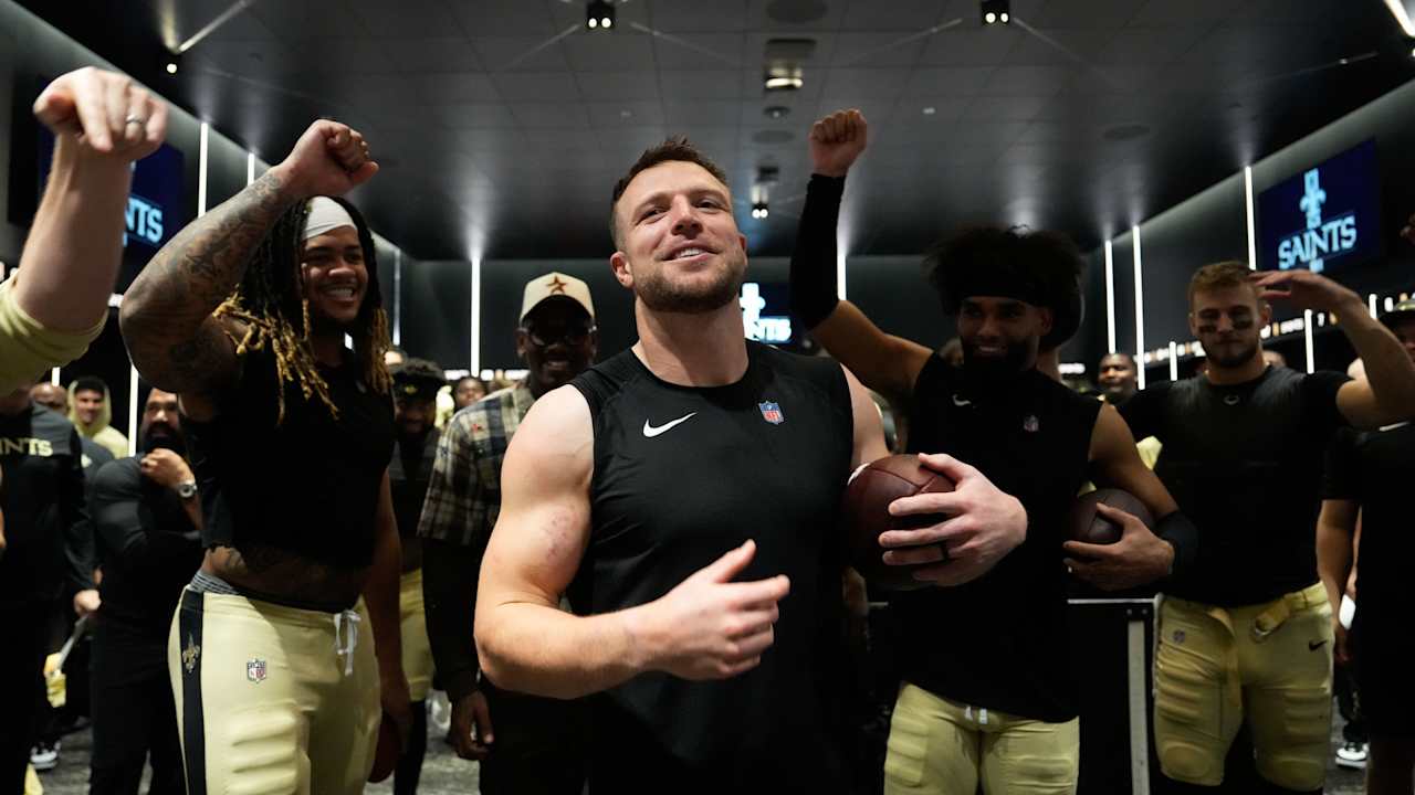 今永選手CUBポストシーズンWC進出ロッカーROOM選手使用フーディL 今永