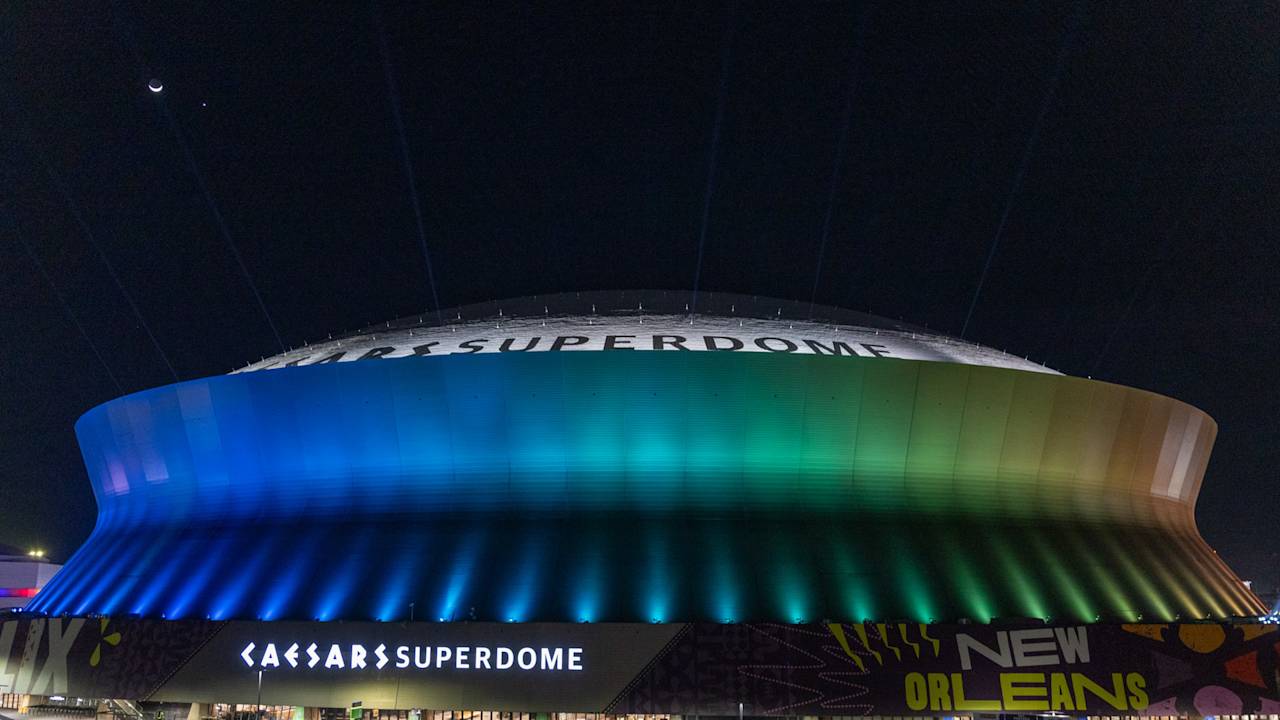 Photos: NFL Super Bowl LIX light show atop Caesars Superdome