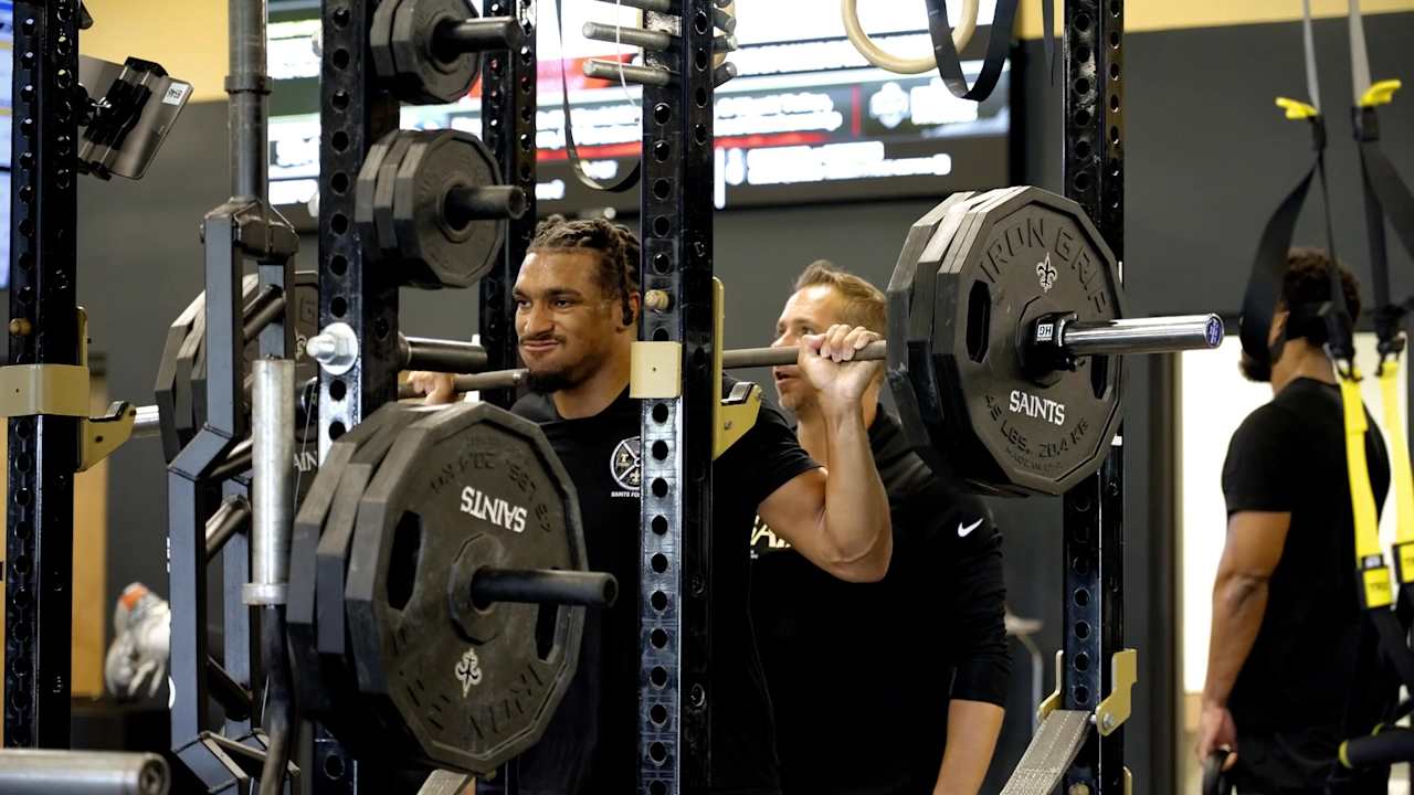 Strength coach Ted Rath MIC'D UP at Saints offseason workouts